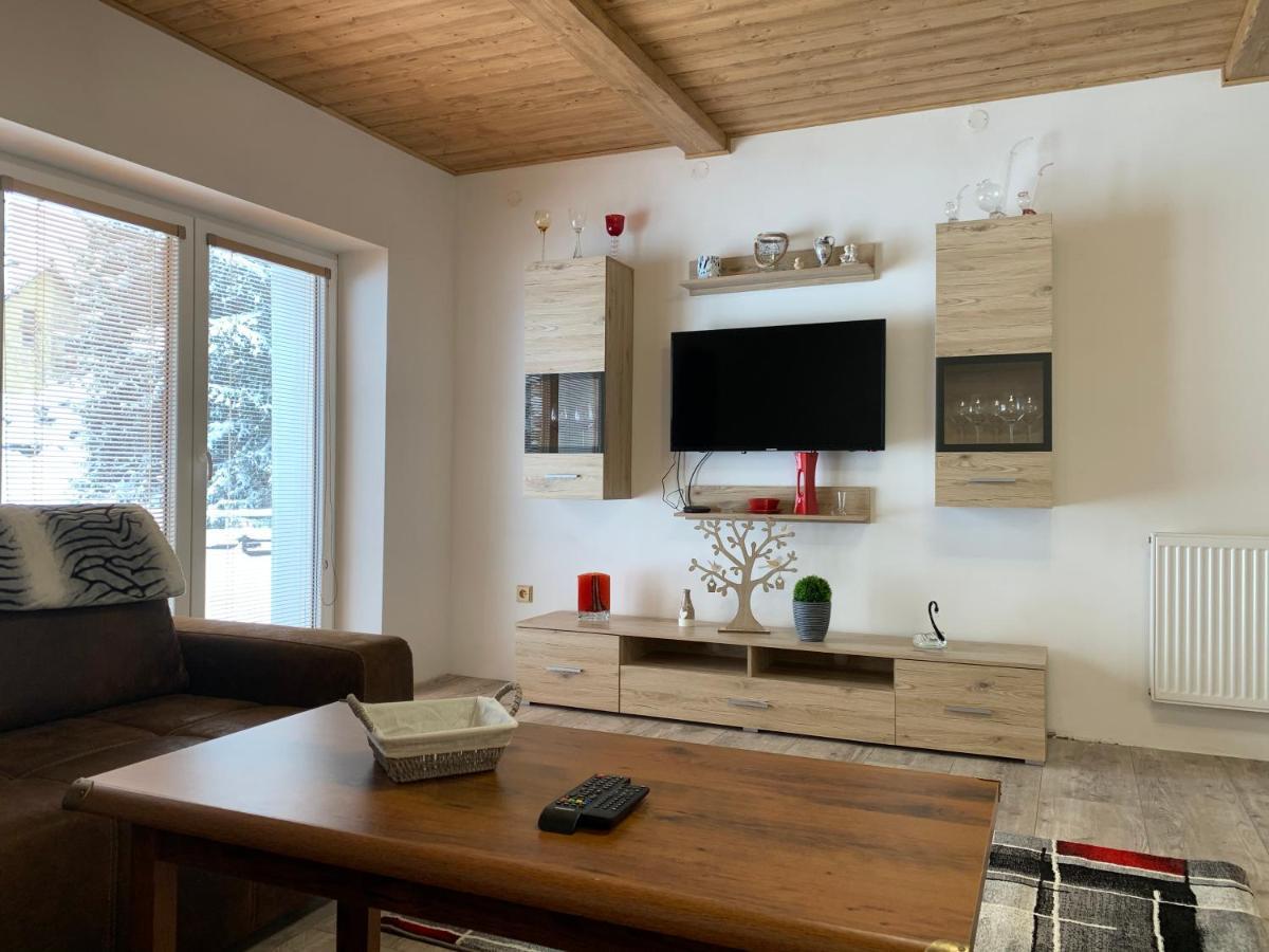 Apartmany Alliss Harrachov Buitenkant foto