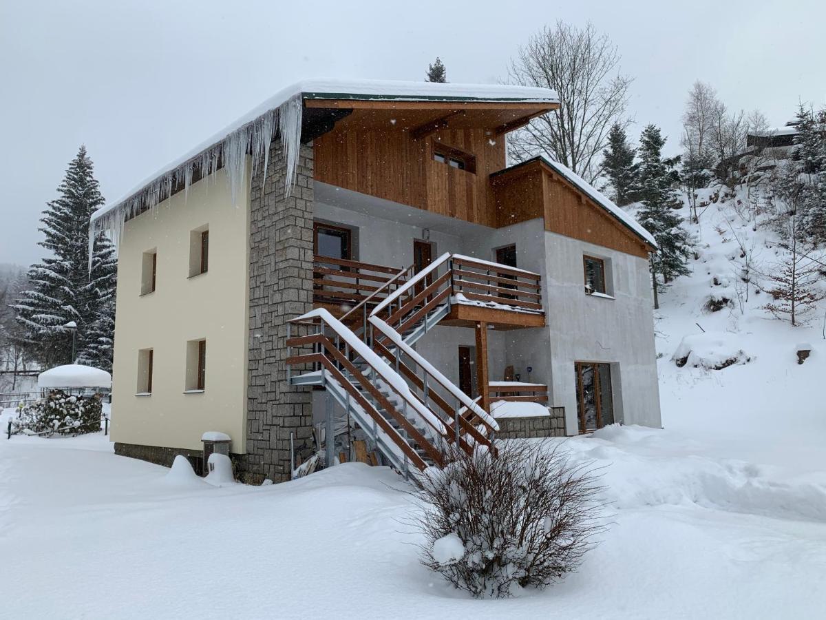 Apartmany Alliss Harrachov Buitenkant foto