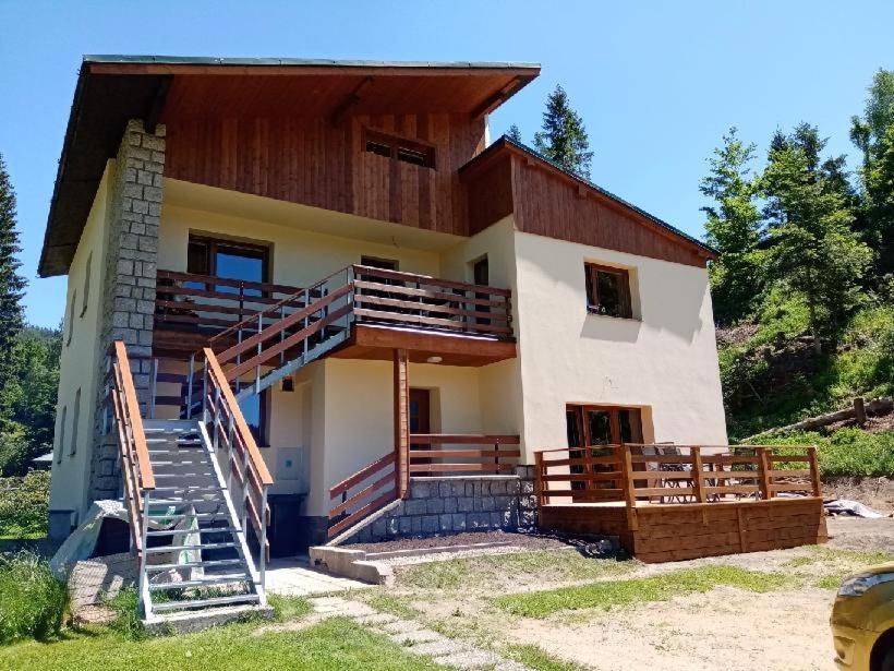 Apartmany Alliss Harrachov Buitenkant foto
