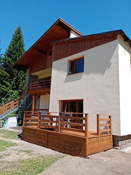 Apartmany Alliss Harrachov Buitenkant foto