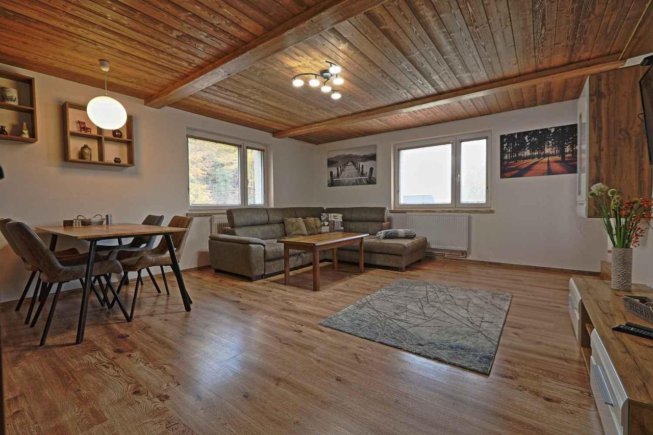Apartmany Alliss Harrachov Buitenkant foto